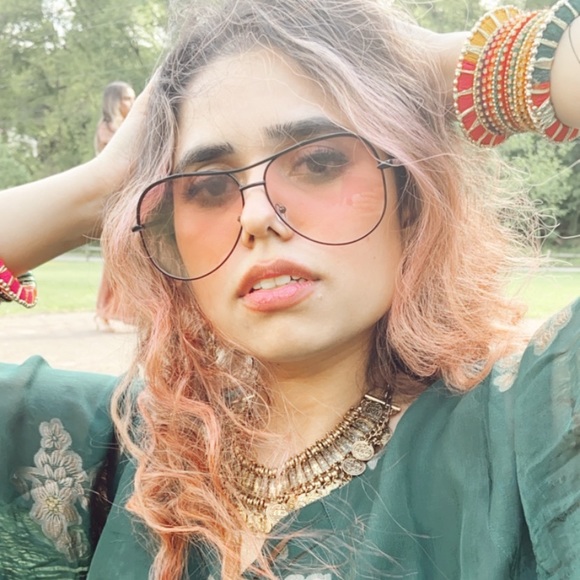 Meet your Posher, Faba - Picture 2 of 3